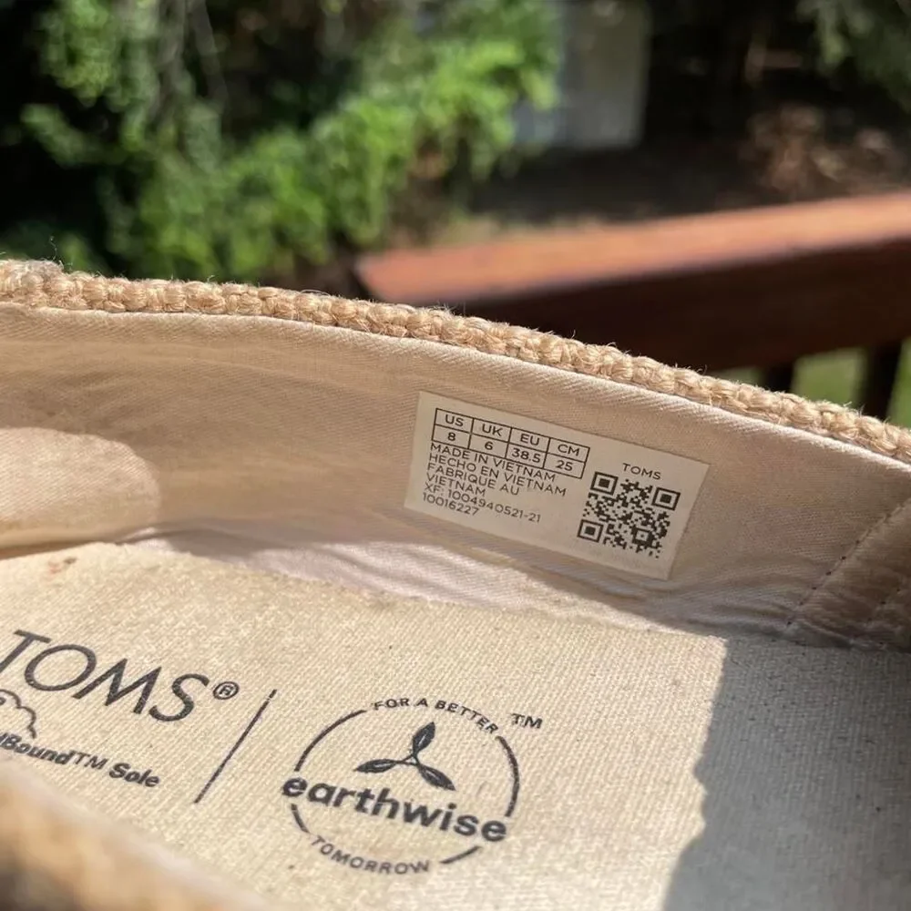 Toms Women's 8 Alpargata Natural Burlap Tan Trainers